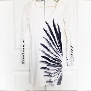Bebe Fallen Angel Off-White Long Sleeves Dress XS